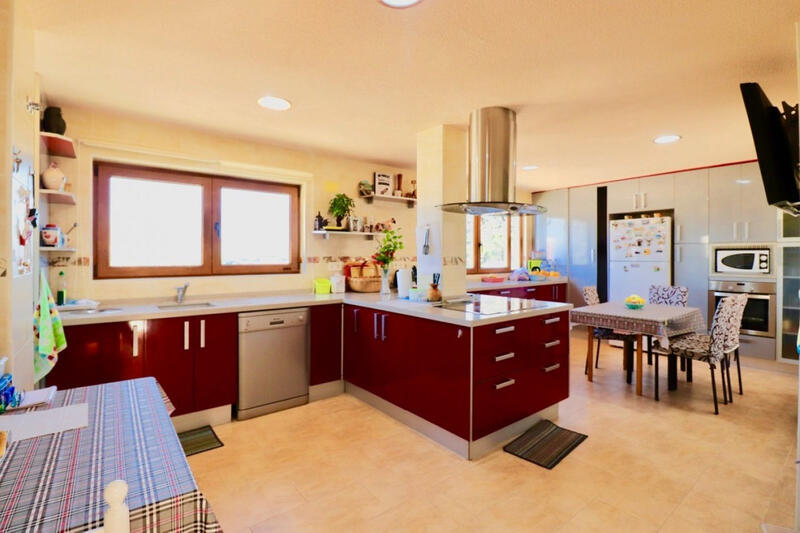 7 Cuarto Villa en venta