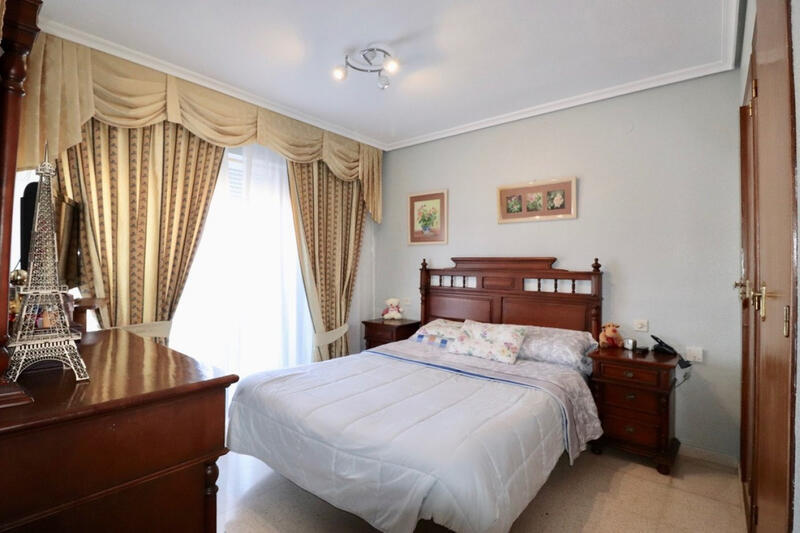 7 Cuarto Villa en venta