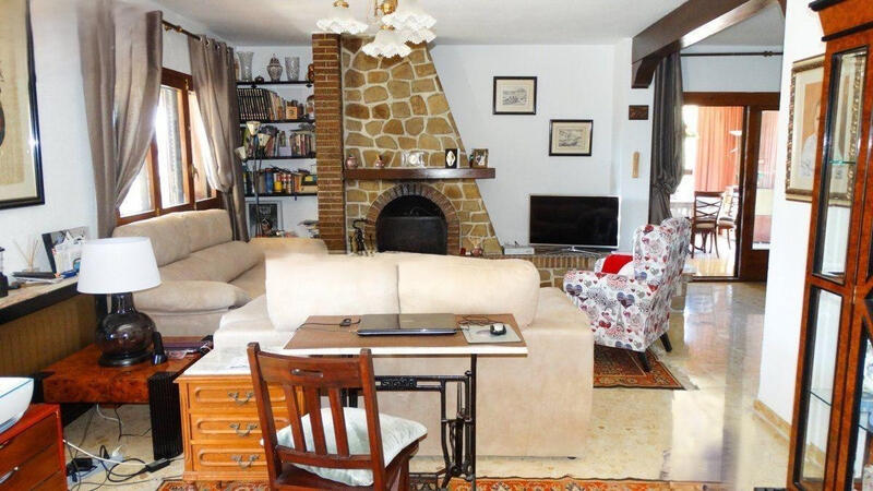 4 Schlafzimmer Villa zu verkaufen