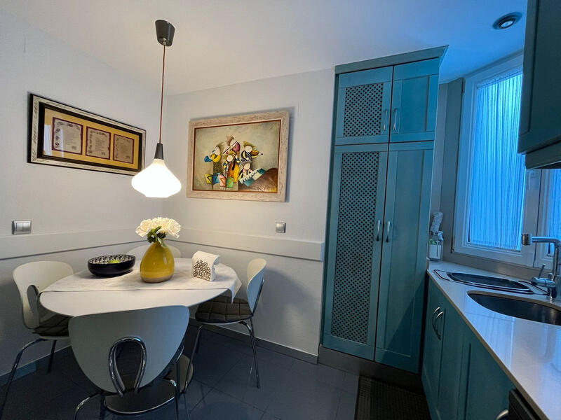 3 slaapkamer Appartement Te koop 3 slaapkamer Appartement Te koop