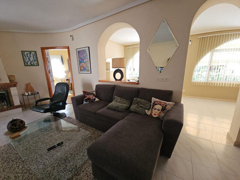 4 Schlafzimmer Villa zu verkaufen