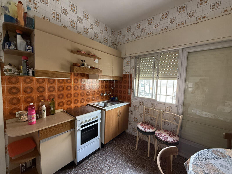 3 bedroom Apartment for sale