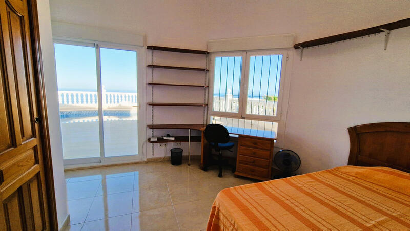 3 bedroom Villa for sale 3 bedroom Villa for sale