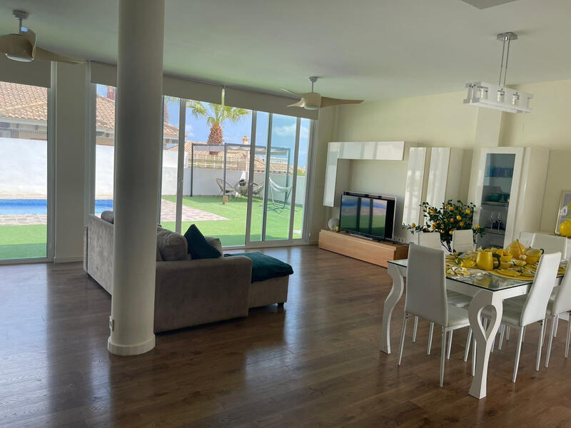 5 slaapkamer Villa Te koop