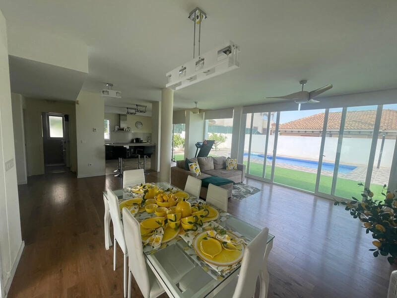 5 slaapkamer Villa Te koop