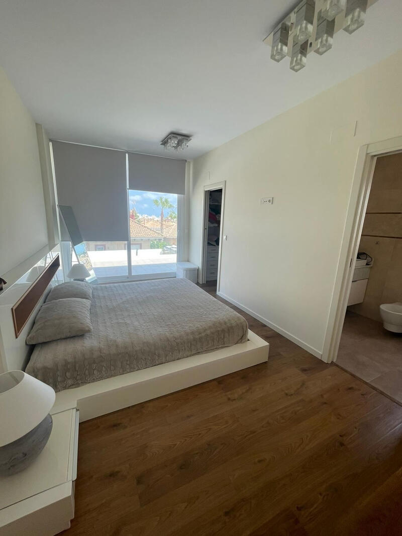 5 slaapkamer Villa Te koop