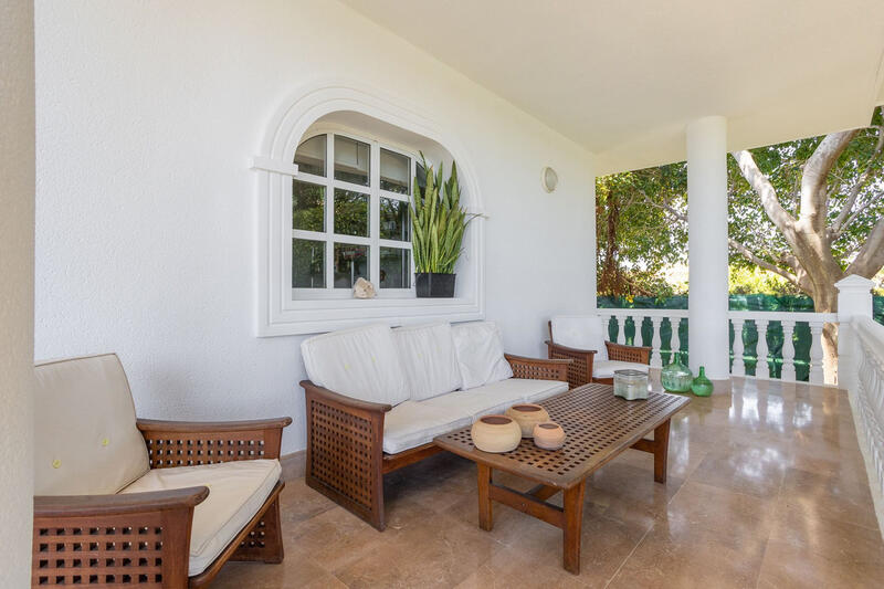 4 bedroom Villa for sale 4 bedroom Villa for sale