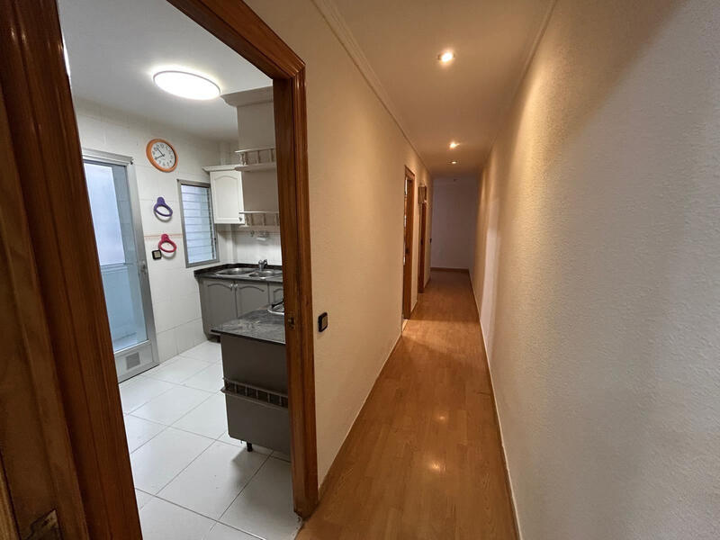 3 спальная комната квартира продается 3 спальная комната квартира продается