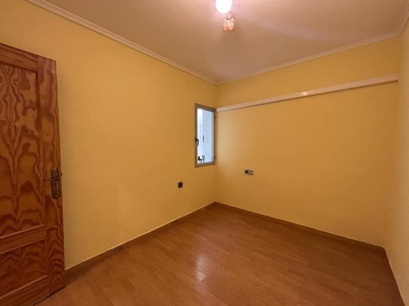 3 спальная комната квартира продается 3 спальная комната квартира продается