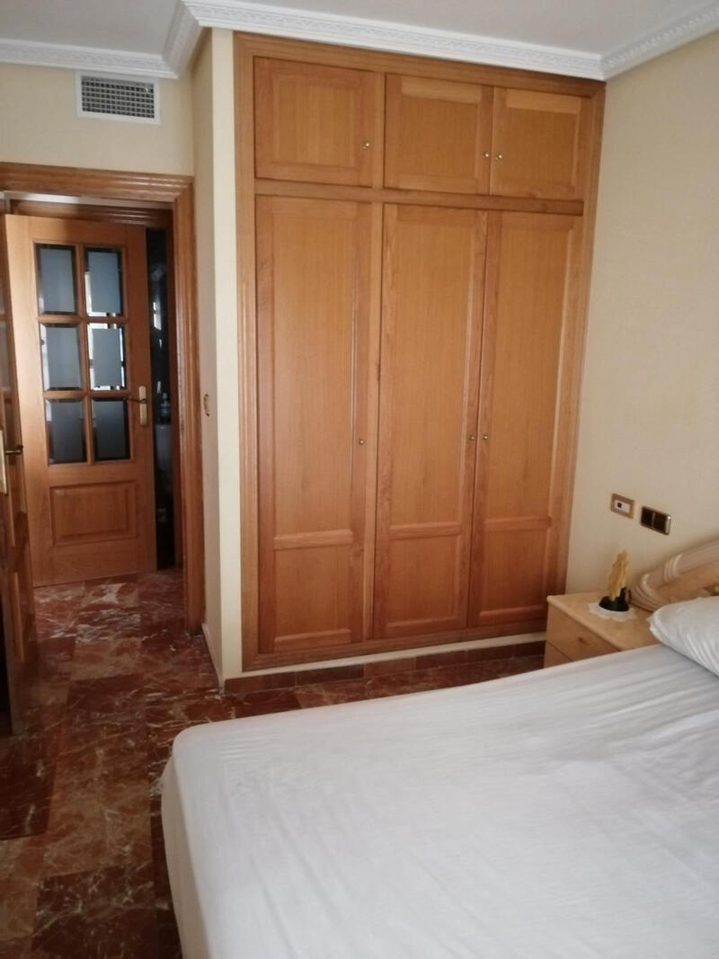 3 Schlafzimmer Appartement zu verkaufen