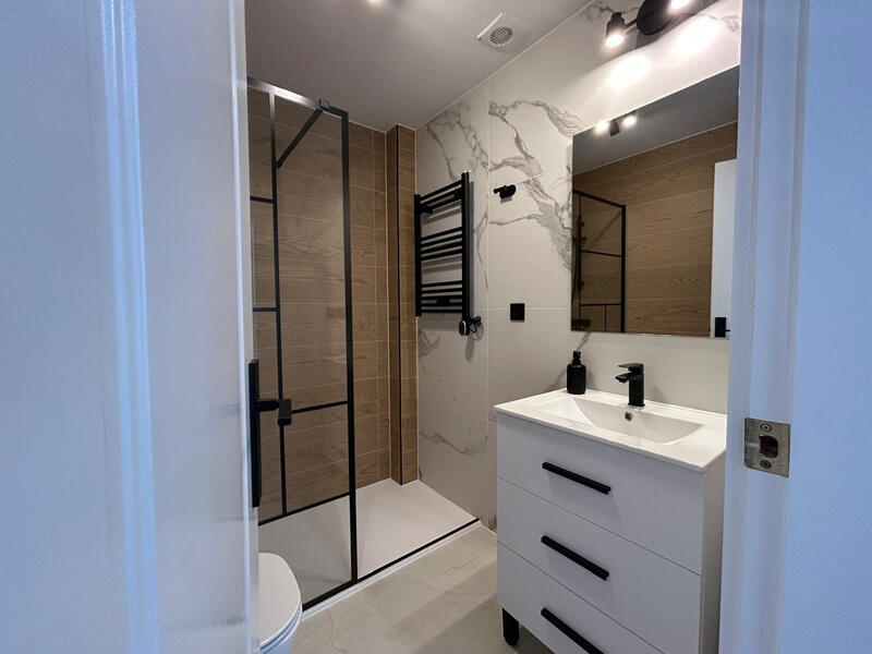 3 bedroom Townhouse for sale