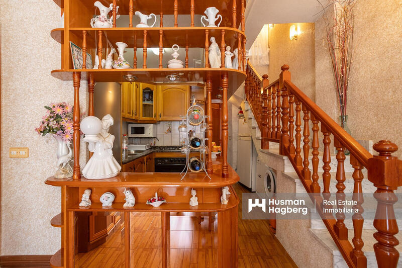 3 soveværelse Byhus til salg 3 soveværelse Byhus til salg