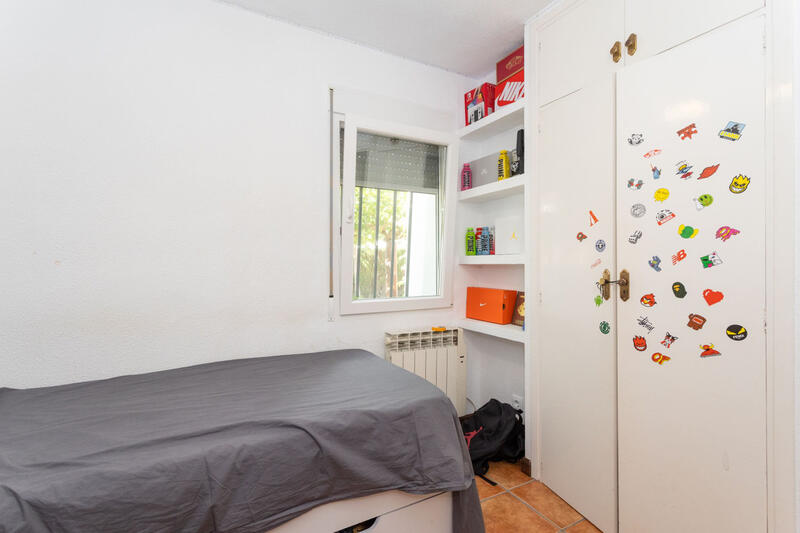 4 bedroom Townhouse for sale