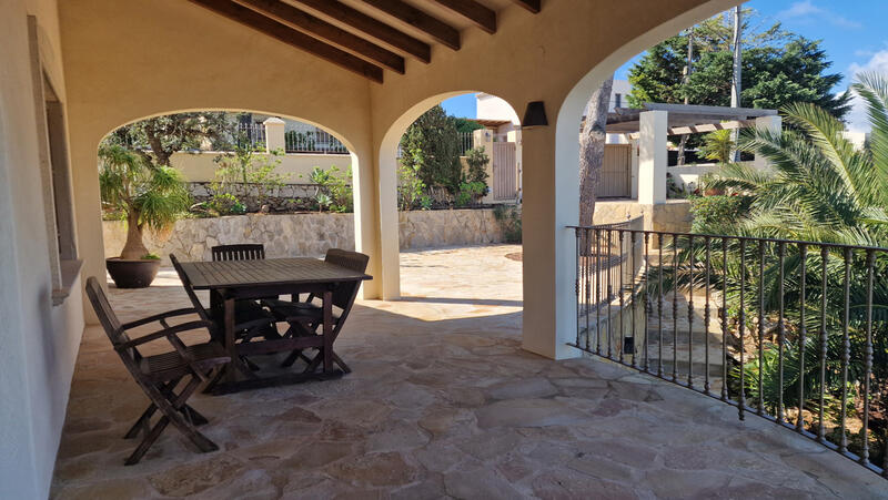 3 bedroom Villa for sale 3 bedroom Villa for sale