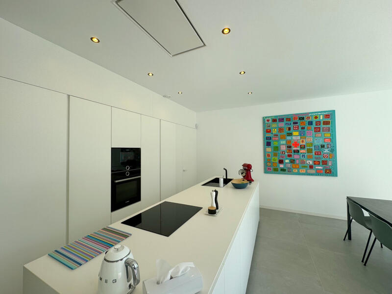 4 Schlafzimmer Villa zu verkaufen 4 Schlafzimmer Villa zu verkaufen