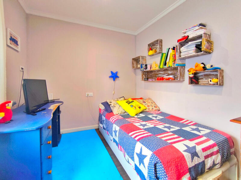 4 Cuarto Villa en venta