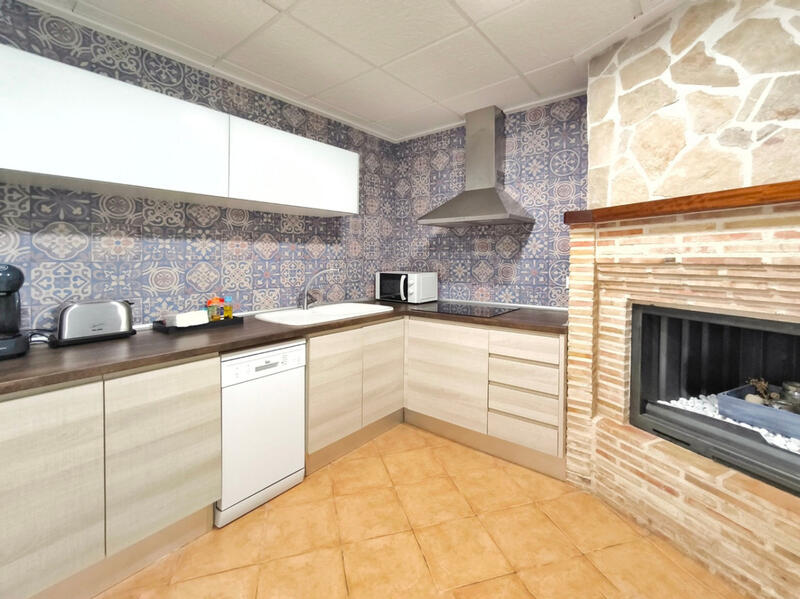 4 Cuarto Villa en venta