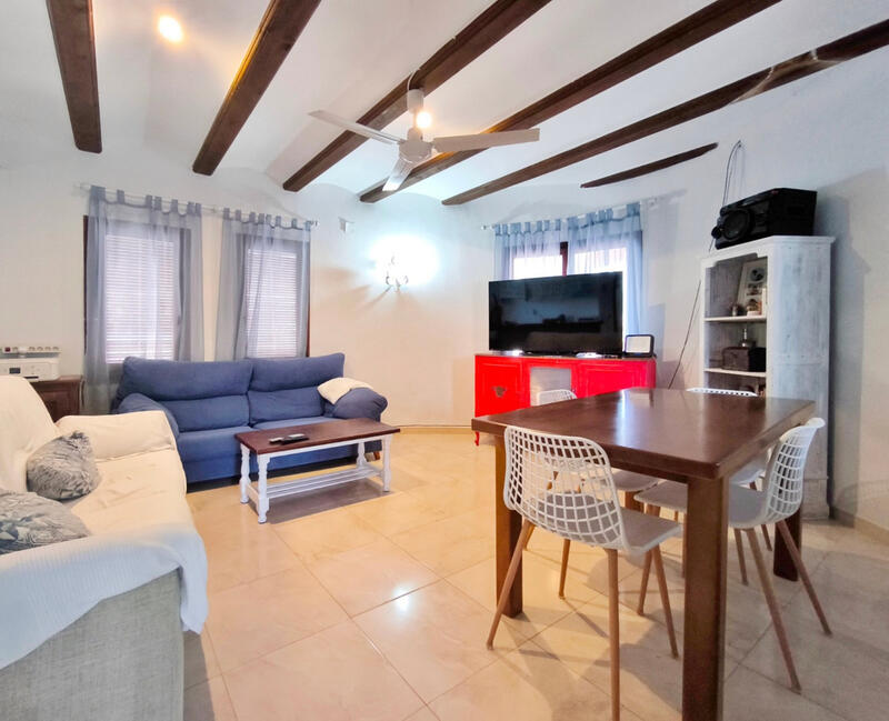 4 Cuarto Villa en venta