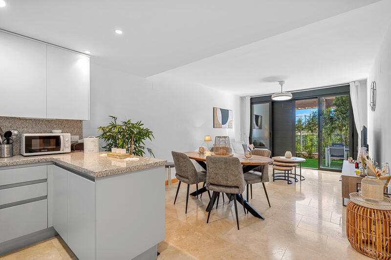 2 bedroom Apartment for sale 2 bedroom Apartment for sale