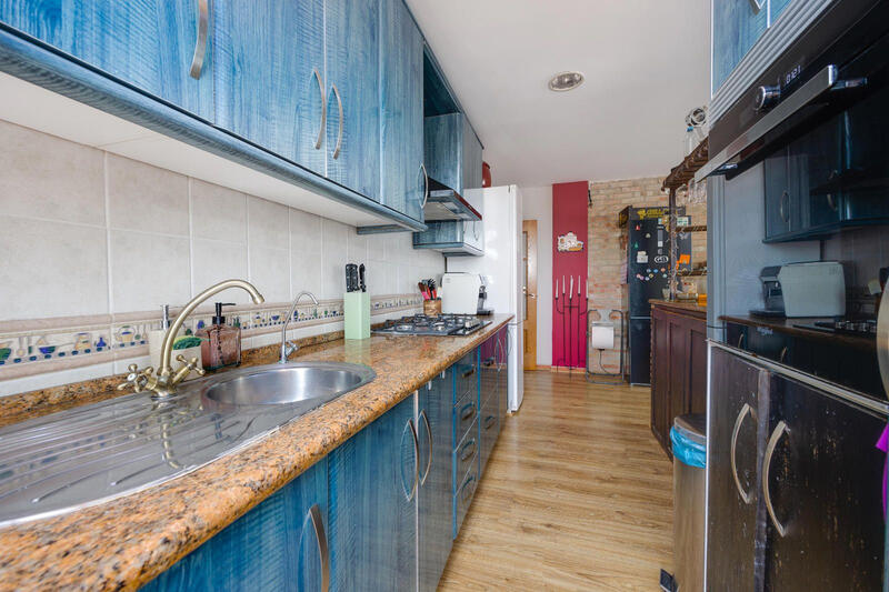 3 bedroom Apartment for sale