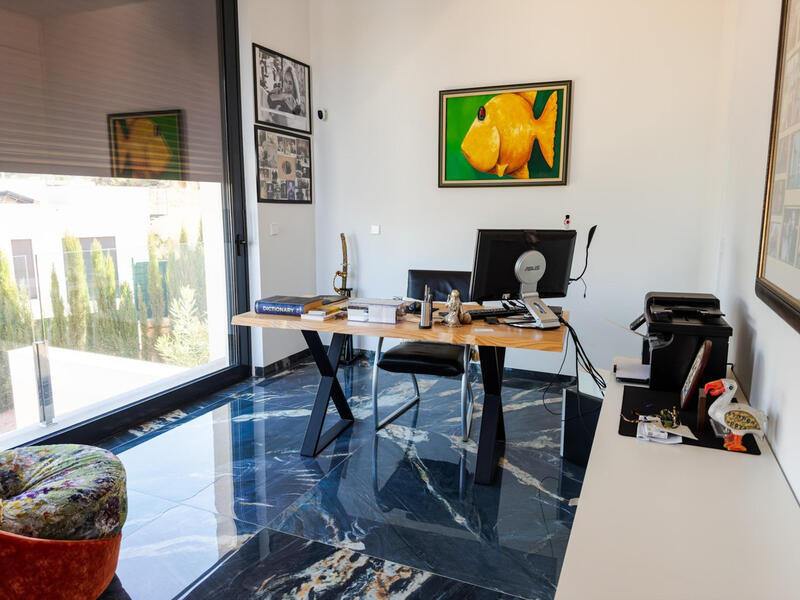 6 slaapkamer Villa Te koop