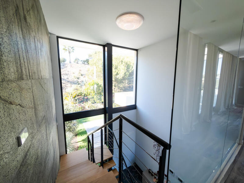 6 slaapkamer Villa Te koop