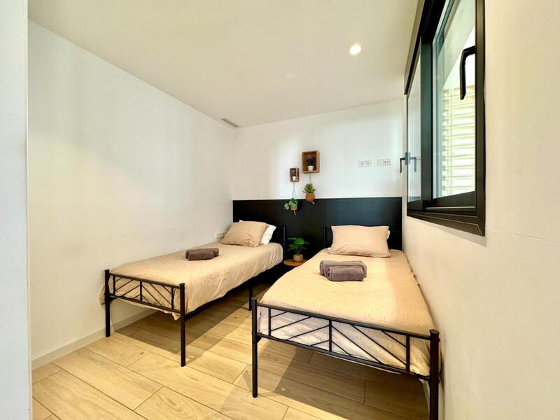 2 bedroom Apartment for sale 2 bedroom Apartment for sale