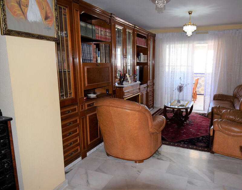 3 bedroom Apartment for sale