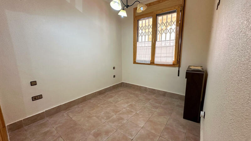 3 slaapkamer Appartement Te koop 3 slaapkamer Appartement Te koop