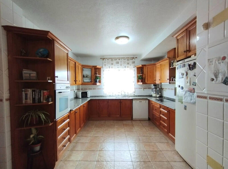 6 bedroom Villa for sale 6 bedroom Villa for sale