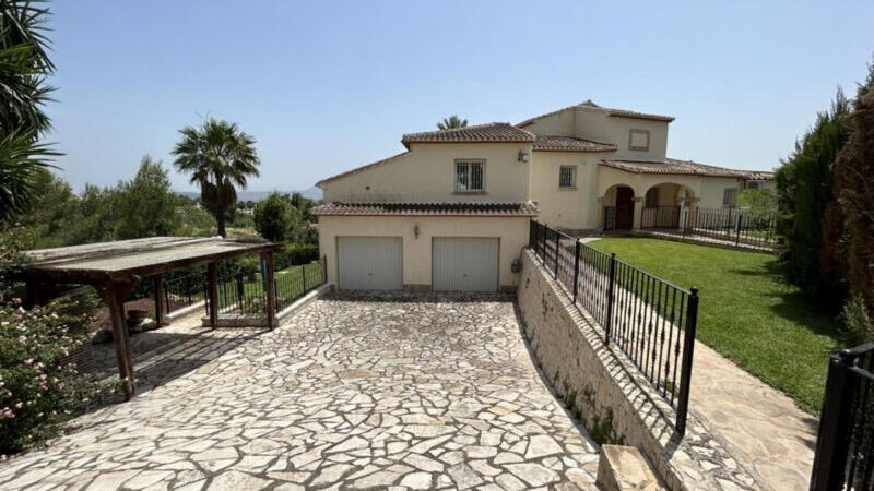 4 bedroom Villa for sale