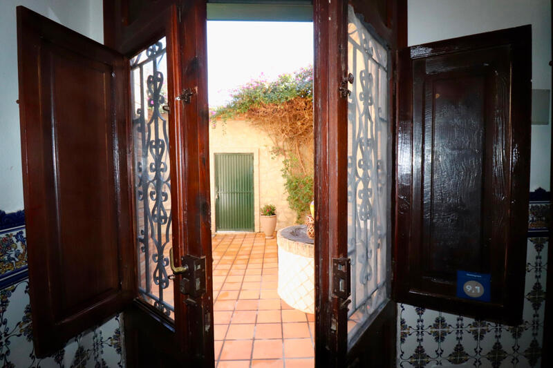 6 chambre Villa à vendre