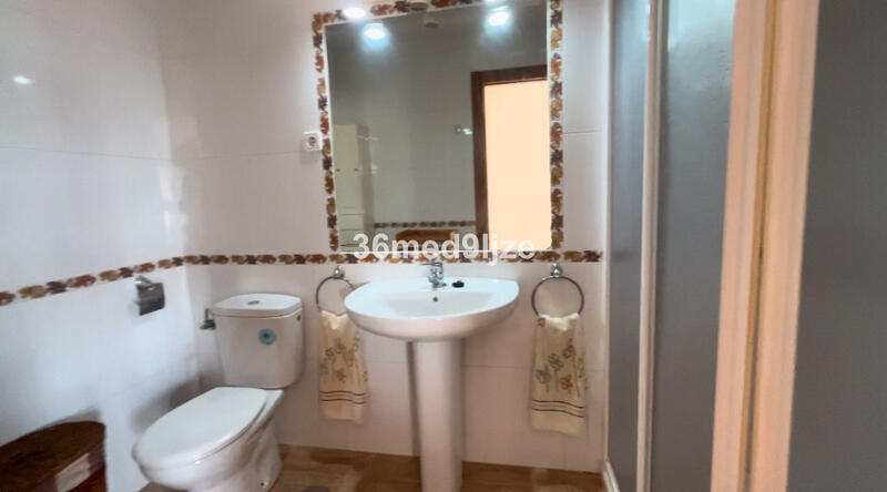 3 slaapkamer Appartement Te koop 3 slaapkamer Appartement Te koop