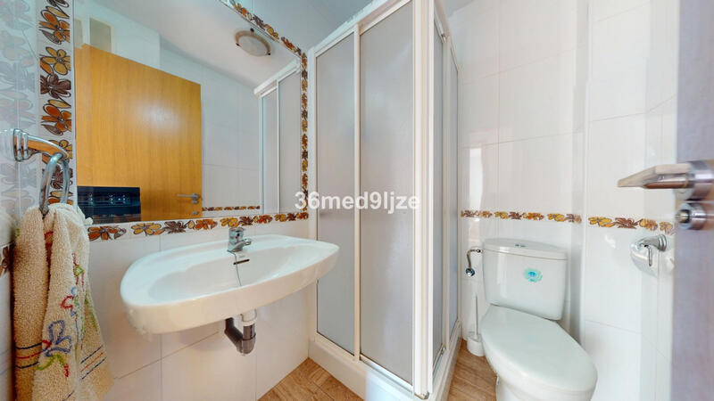 3 slaapkamer Appartement Te koop 3 slaapkamer Appartement Te koop