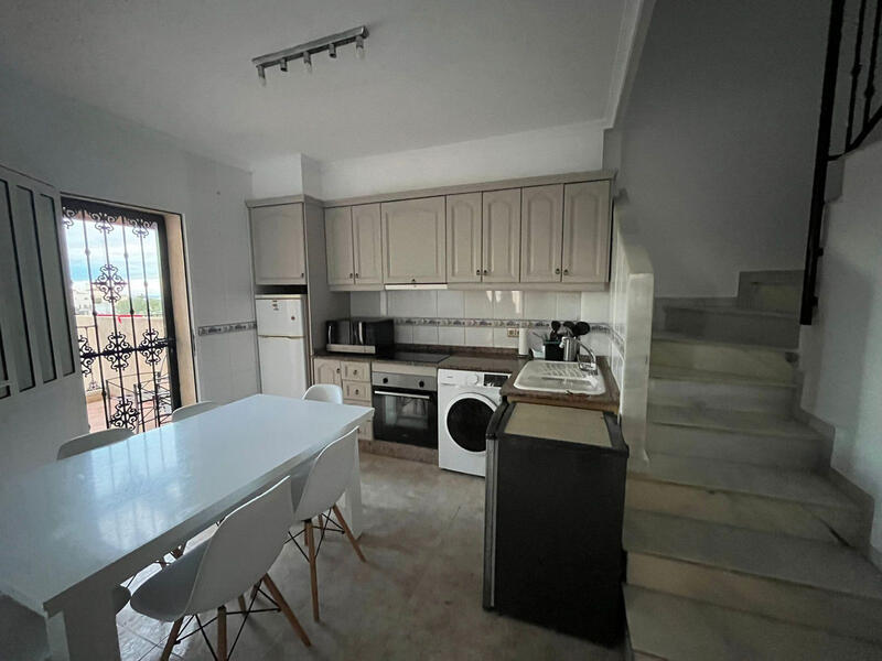 3 Cuarto Adosado en venta