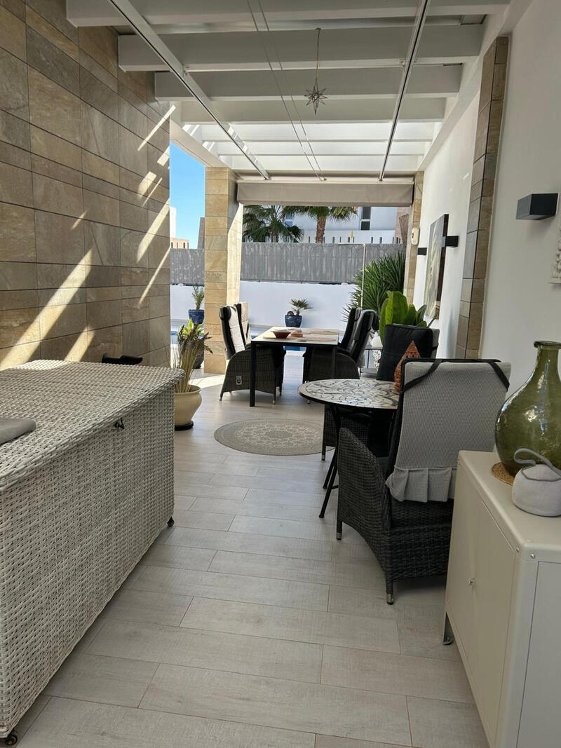 3 sovrum Villa till salu