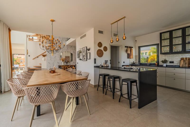 7 sovrum Villa till salu