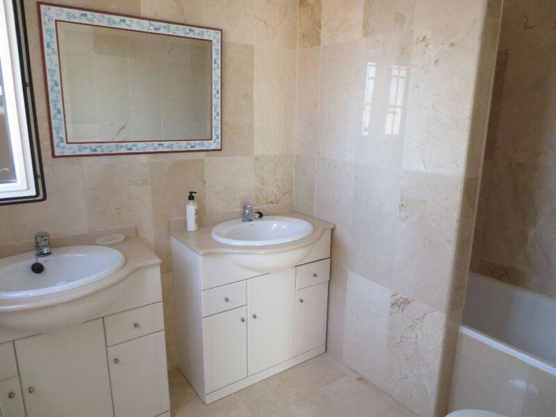 6 chambre Villa à vendre 6 chambre Villa à vendre