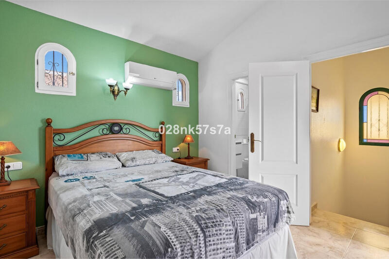 3 bedroom Townhouse for sale