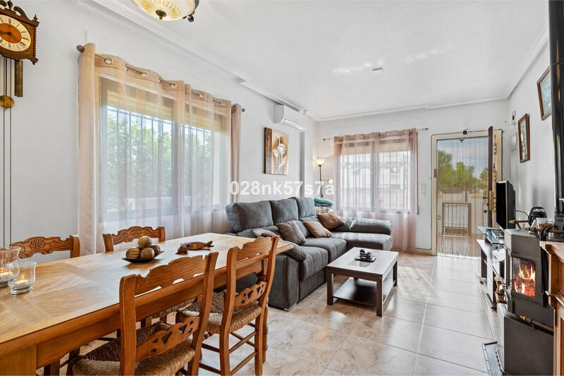 3 bedroom Townhouse for sale