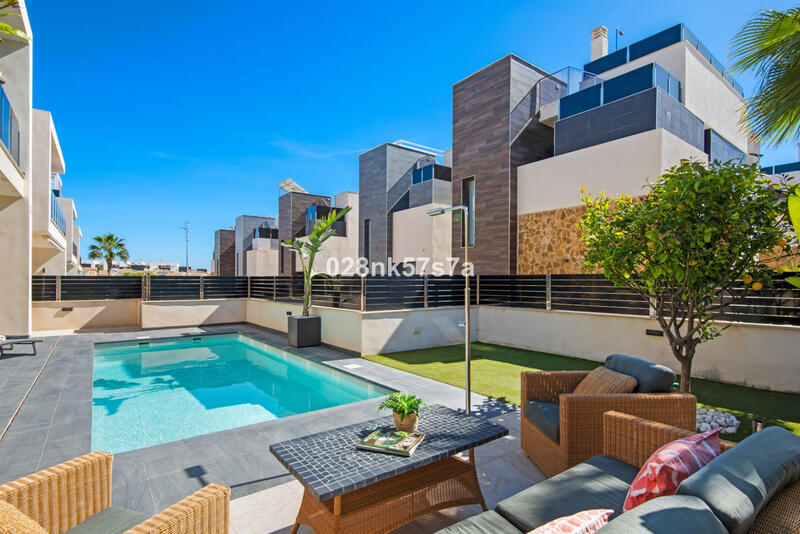 4 chambre Villa à vendre