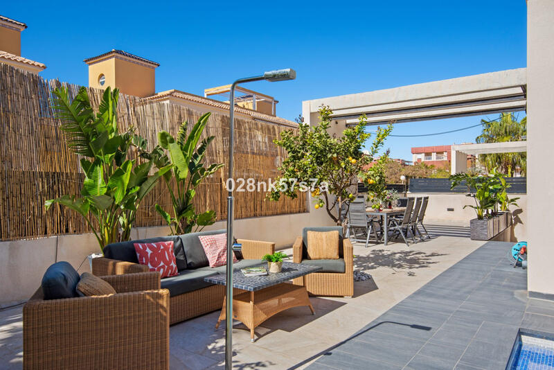 4 chambre Villa à vendre