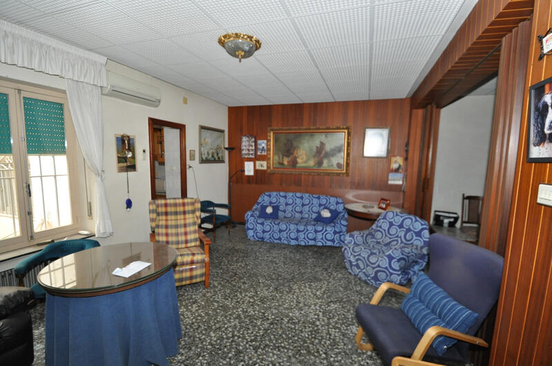 12 Schlafzimmer Stadthaus zu verkaufen 12 Schlafzimmer Stadthaus zu verkaufen