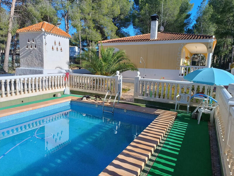 4 bedroom Villa for sale