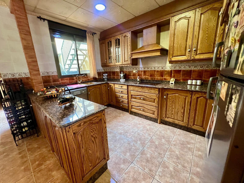 3 bedroom Townhouse for sale 3 bedroom Townhouse for sale