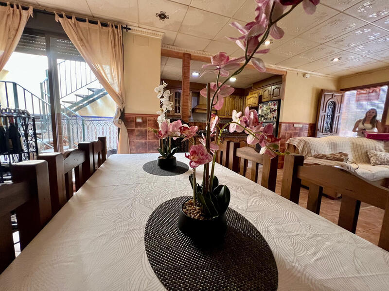 3 bedroom Townhouse for sale 3 bedroom Townhouse for sale