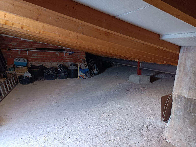 2 bedroom Townhouse for sale