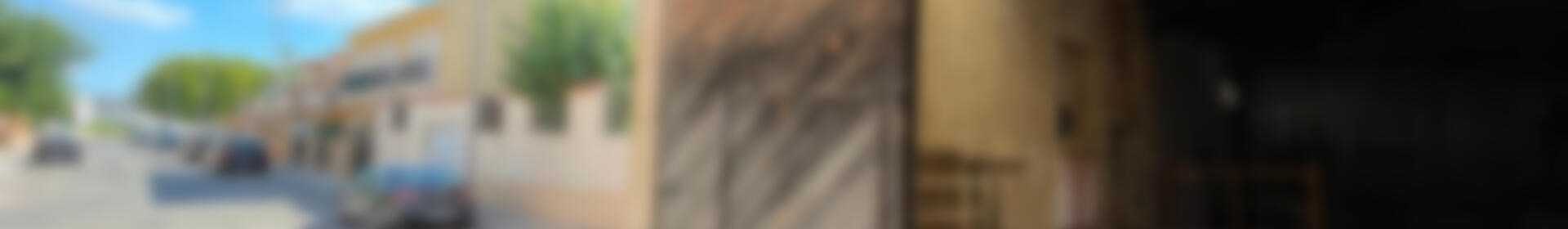 4 bedroom Townhouse for sale