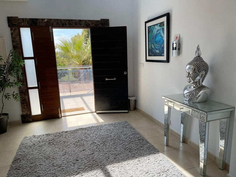 6 Schlafzimmer Villa zu verkaufen 6 Schlafzimmer Villa zu verkaufen