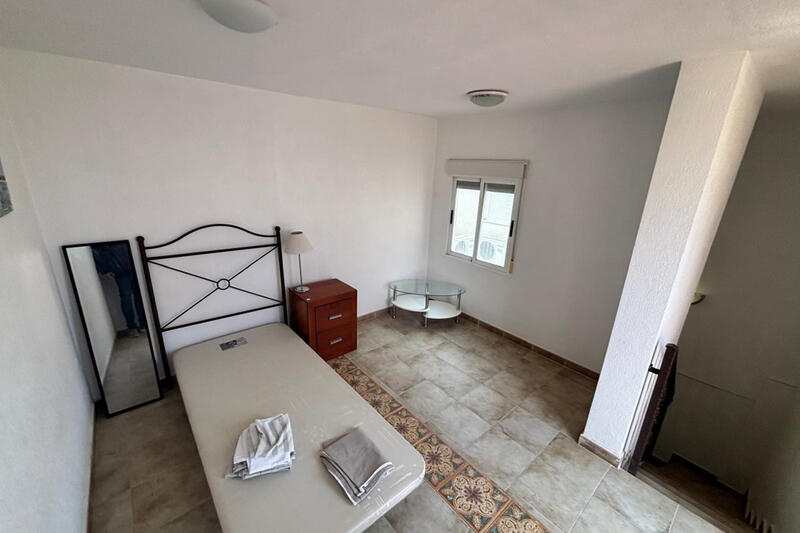 5 Cuarto Adosado en venta